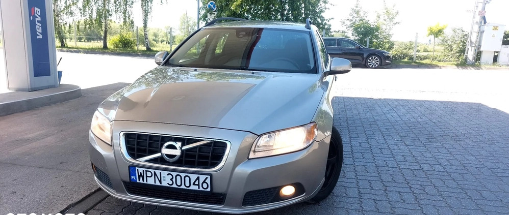 Volvo V70 cena 33900 przebieg: 224700, rok produkcji 2012 z Płońsk małe 529